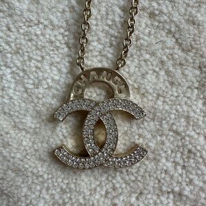 Large CC chanel necklace